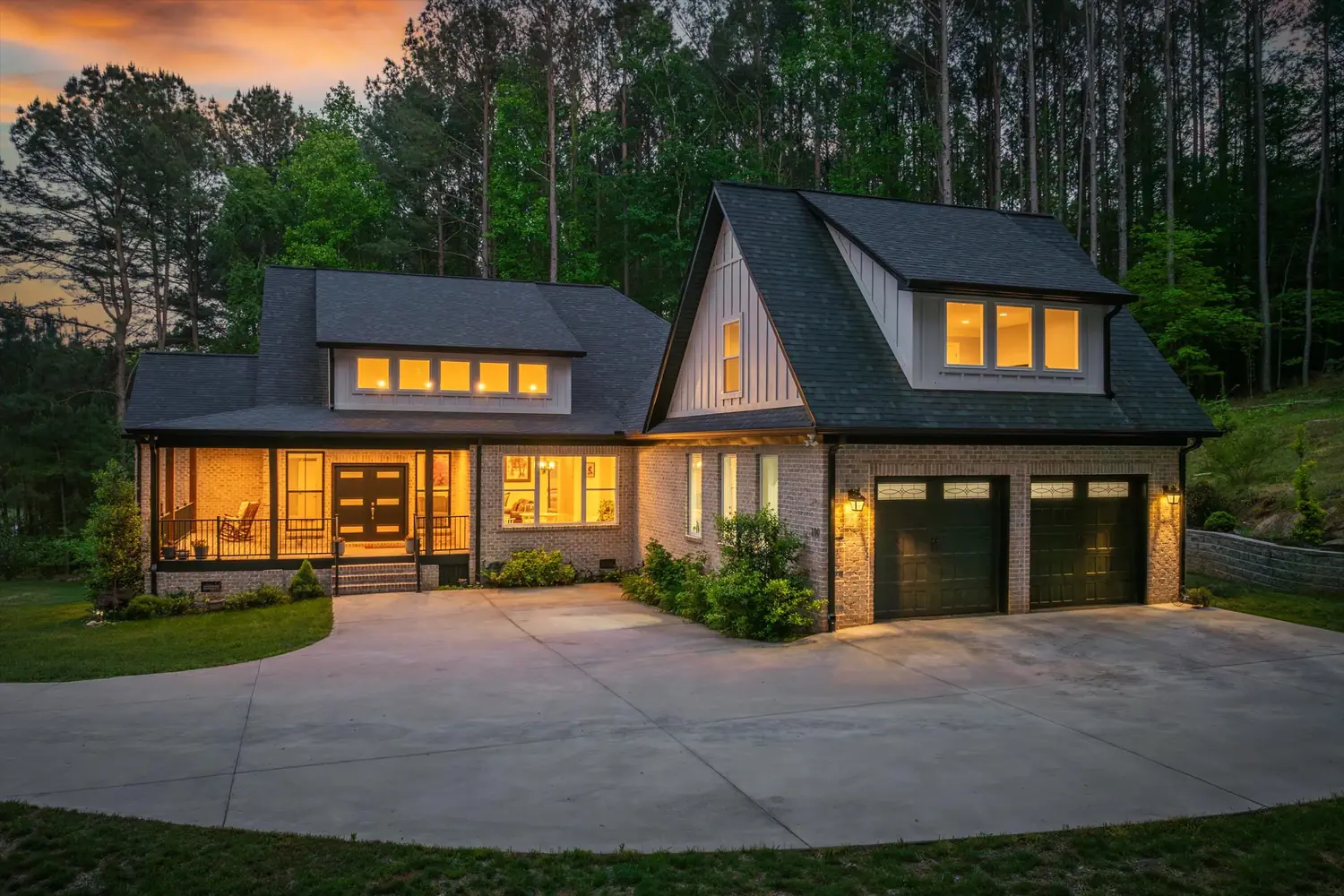 100 White Fawn Circle
